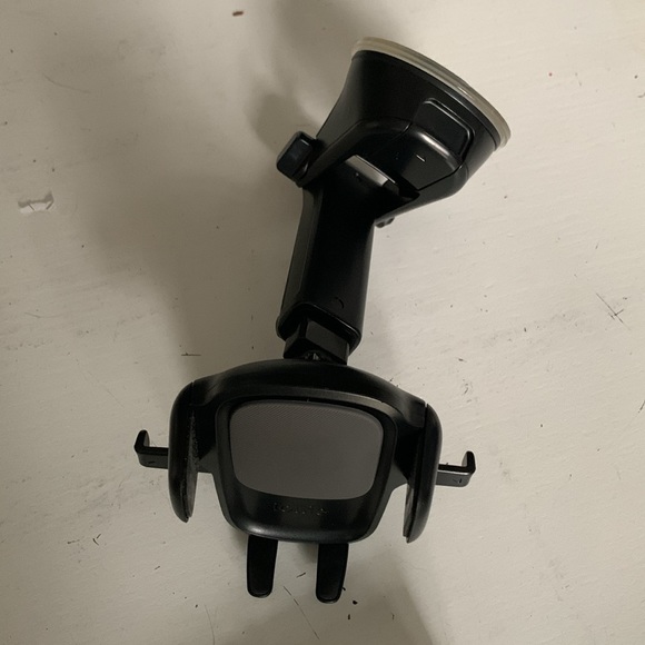 IOTTIE - Easy One Touch 5 Universal Dash & Windshield Car Mount - Black - Picture 3 of 5